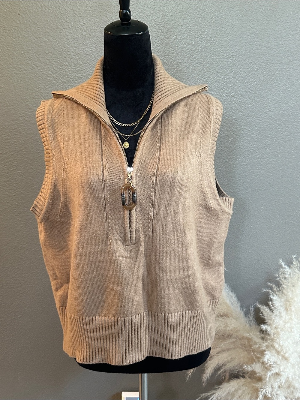 Joie Sleeveless V-Neck Zip Sweater Vest - Camel/Tan
